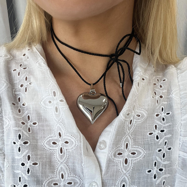Vintage - Leather necklace Silver