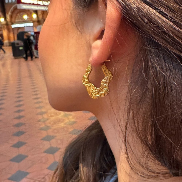 Wavy - Øreringe Forgyldt