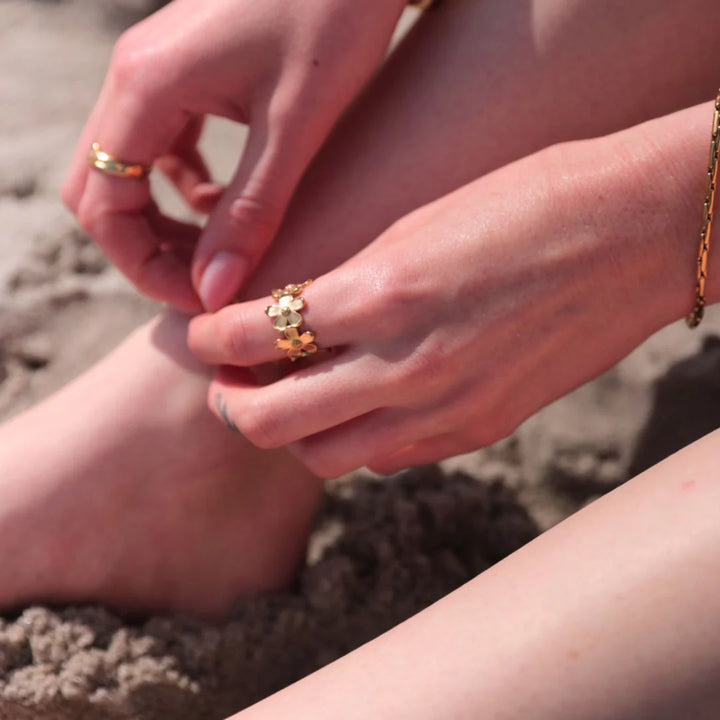 Camllia, Blumie ørestikker & ring sæt